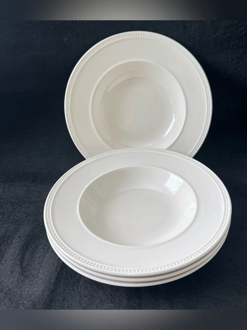 Set of 4 Wedgwood Windsor 9” Rimmed Soup Salad Pasta Bowls Ivory Beaded Rim